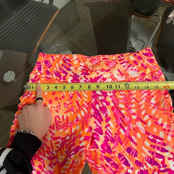 Calvin Klein Performance Leggings. Bright Neon Capris Size Large. - Picture 4 of 7